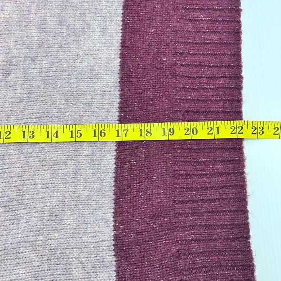 Old Navy Women's Striped Knit Sweater Crew Neck Size Large Pullover - Picture 6 of 6